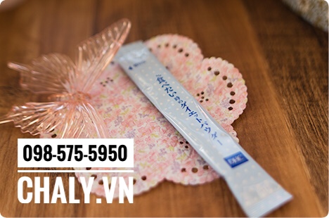 Bột giảm cân DHC Dietary Fiber gồm 30 gói bột mỗi hộp, dễ sử dụng