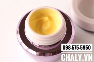 Mình chỉ sử dụng kem chống lão hoá của DHC Nhật DHC q10 cream màu tím vào buổi tối thôi, được khoảng 4 tháng