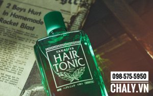 Hương bạc hà the mát là đặc điểm của Yanagiya Hair Tonic xanh đậm