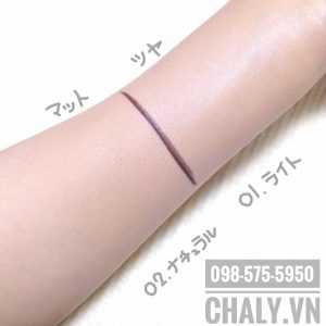 Tông màu số 1 Light và số 2 Natural trên da của mình nha. Màu light có độ sáng và bóng trên da hơn. Phấn nước tiara girl giá bao nhiêu? Bình dân lắm, hiệu quả gấp nhiều lần chi phí bỏ ra. Highly recommend