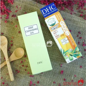 Dầu tẩy trang DHC với gần 17 nghìn review trên Cosme Ranking, là tẩy trang được ưa chuộng nhất ở Nhật