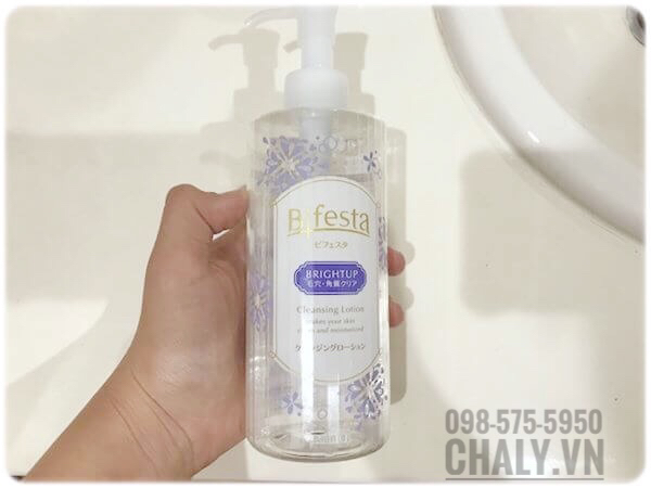 Nước tẩy trang Bifesta nhật review: Rất lành tính, không gây mụn, dùng cho da dễ lên mụn rất hợp