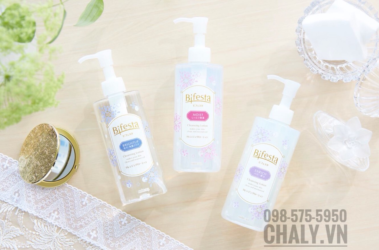 Nước tẩy trang bifesta review cực kỳ cao, là sản phẩm tẩy trang siêu hot cho da nhạy cảm, bà bầu