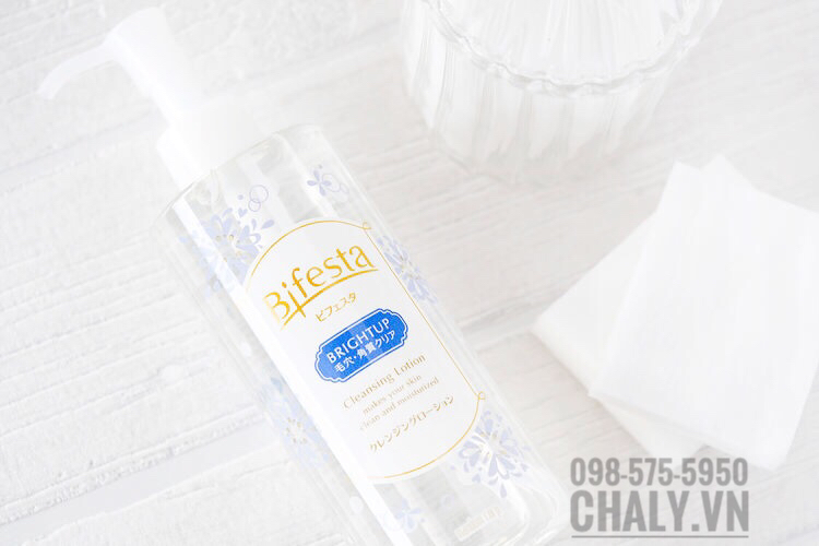 Nước tẩy trang dưỡng trắng da, mờ thâm nám Bifesta Bright Up Micellar Cleansing Water