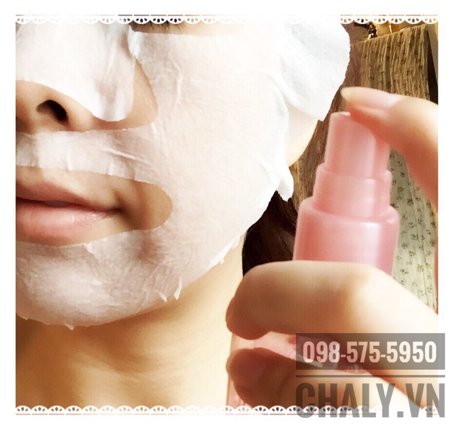 Xịt khoáng Hadanomy collagen mist Nhật Bản sử dụng đa dạng, hiệu quả. Có thể dùng xịt trên mặt nạ dưỡng da cũng rất tốt