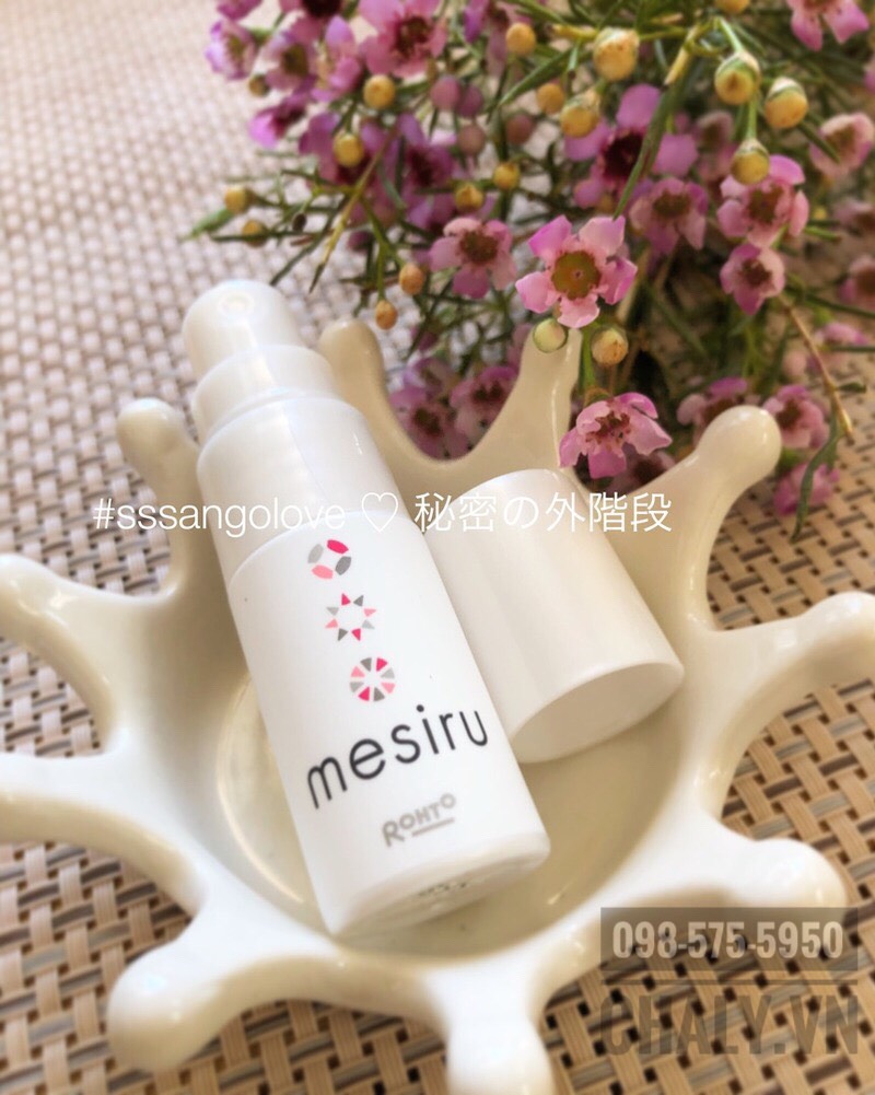 Kem dưỡng mắt Nhật Bản dạng xịt dưỡng mắt lông mi Mesiru được chị em Nhật rất ưa thích