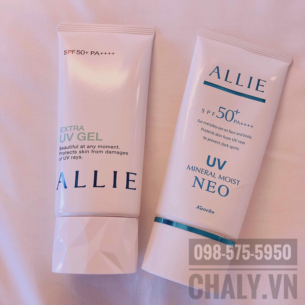 Kem chống nắng allie kanebo review: Rất tuyệt vời. Mình là fan cuồng đã dùng qua bao nhiêu đời kem chống nắng allie nhật bản rồi cơ í =)))