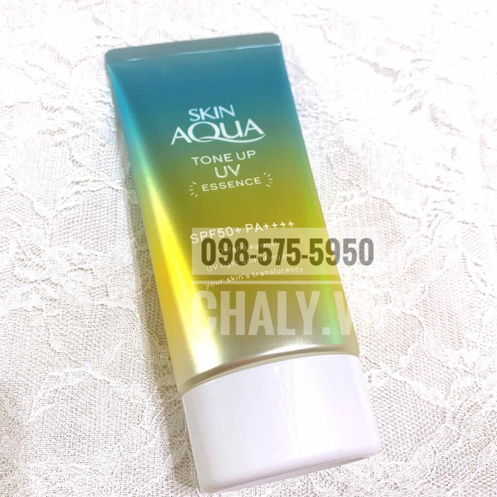 Review kem chống nắng skin aqua cho da mụn: Che phủ cực tốt các nốt mụn đỏ xấu xí của mình