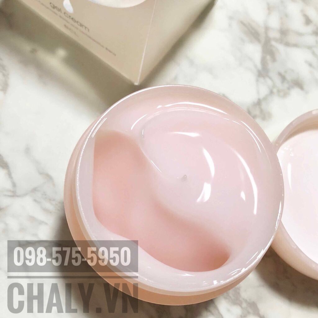 Kem dưỡng da momopuri gel cream review: Rất ưng ý, lỗ chân lông thu nhỏ lại sau khoảng 1 tháng dùng đều