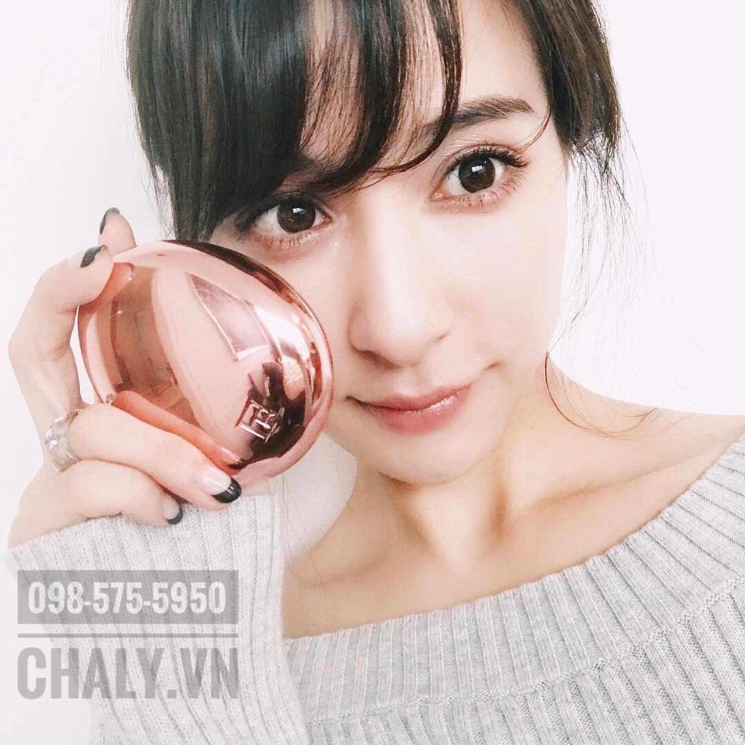 Với chất lượng ưu việt cùng 2 công nghệ độc quyền đỉnh cao, phấn nước Ion de Cushion của Nhật Bản được bạn gái toàn thế giới yêu thích