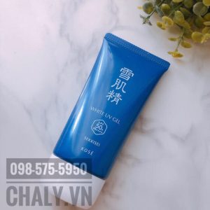 Em Kose Sekkisei Gel này cấp ẩm, dưỡng da tốt nhưng lại rất thoáng da, không hề bết dính khó chịu tí nào nha chị em