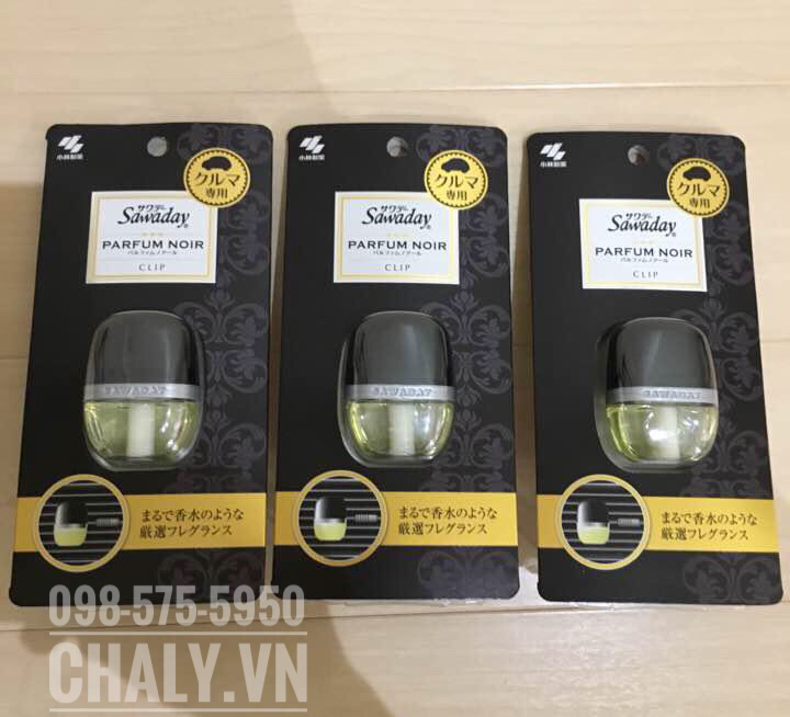 Mỗi lần quất về nguyên 1 dàn dùng dần. Món nước hoa xe hơi chung thân của nhà mình mà