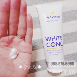 Tẩy da chết White Conc có texture mềm mịn, dịu nhẹ cả với làn da nhạy cảm nhất. Đồng thời còn bổ sung vitamin C giúp sáng da trị thâm hiệu quả