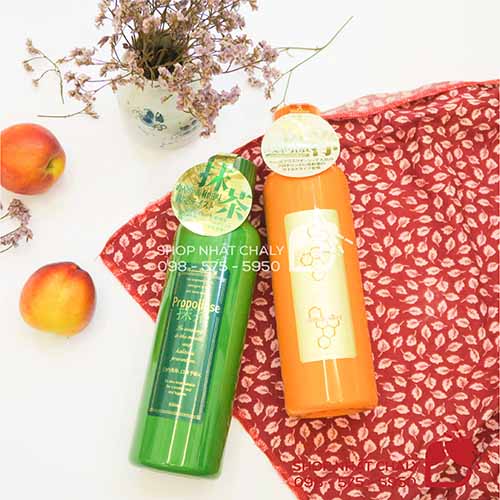 Nước súc miệng Propolinse có nhiều màu khác nhau nhưng màu cam và xanh luôn là dòng bán chạy nhất