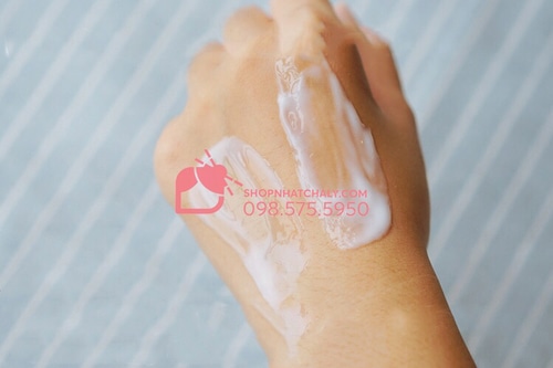 Sữa dưỡng da Muji moisturising cream Nhật dễ tán, thẩm thấu nhanh, không gây mụn
