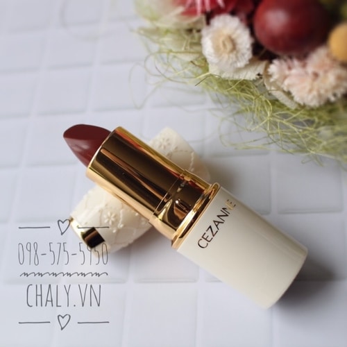 Cezanne lasting lip color tuy giá rẻ nhưng lên màu không kém mấy thỏi son môi xịn đắt tiền