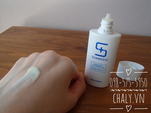 Chất kcn sunmedic nhật dạng milk gel, dàn rất nhanh, không tốn kem chống nắng