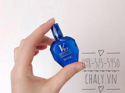 Nếu phải làm việc cường độ cao bên máy tính, hoặc mắt có dấu hiệu yếu, mờ, mỏi... thì các bạn nên đầu tư ngay lọ thuốc nhỏ mắt Nhật cao cấp Rohto V premium 15ml này nhé. Đắt tí nhưng cho hiệu quả cực kì tốt