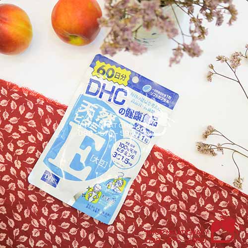 Người dùng review viên uống DHC vitamin E nguồn gốc thiên nhiên lành tính, không tác dụng phụ, là viên vitamin e tốt nhất hiện nay ở Nhật Bản