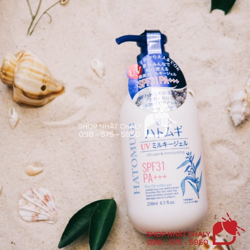 Sữa dưỡng thể trắng da Hatomugi UV milky gel Nhật với độ chống nắng SPF31+ và PA+++ không chỉ dưỡng da tốt mà còn đảm bảo bảo vệ da khỏi tia cực tím hàng ngày hiệu quả