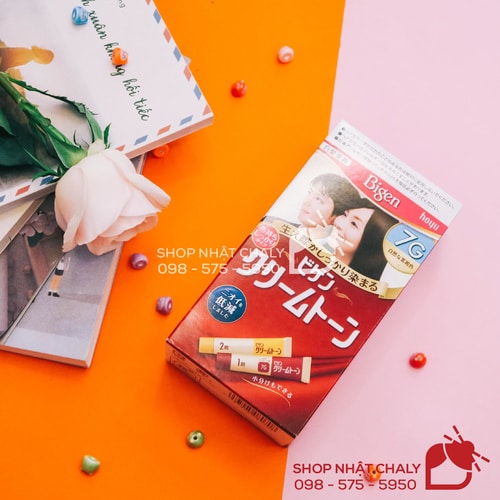 Bigen Cream Tone 7G có màu đen tự nhiên, cả nam và nữ đều có thể nhuộm được